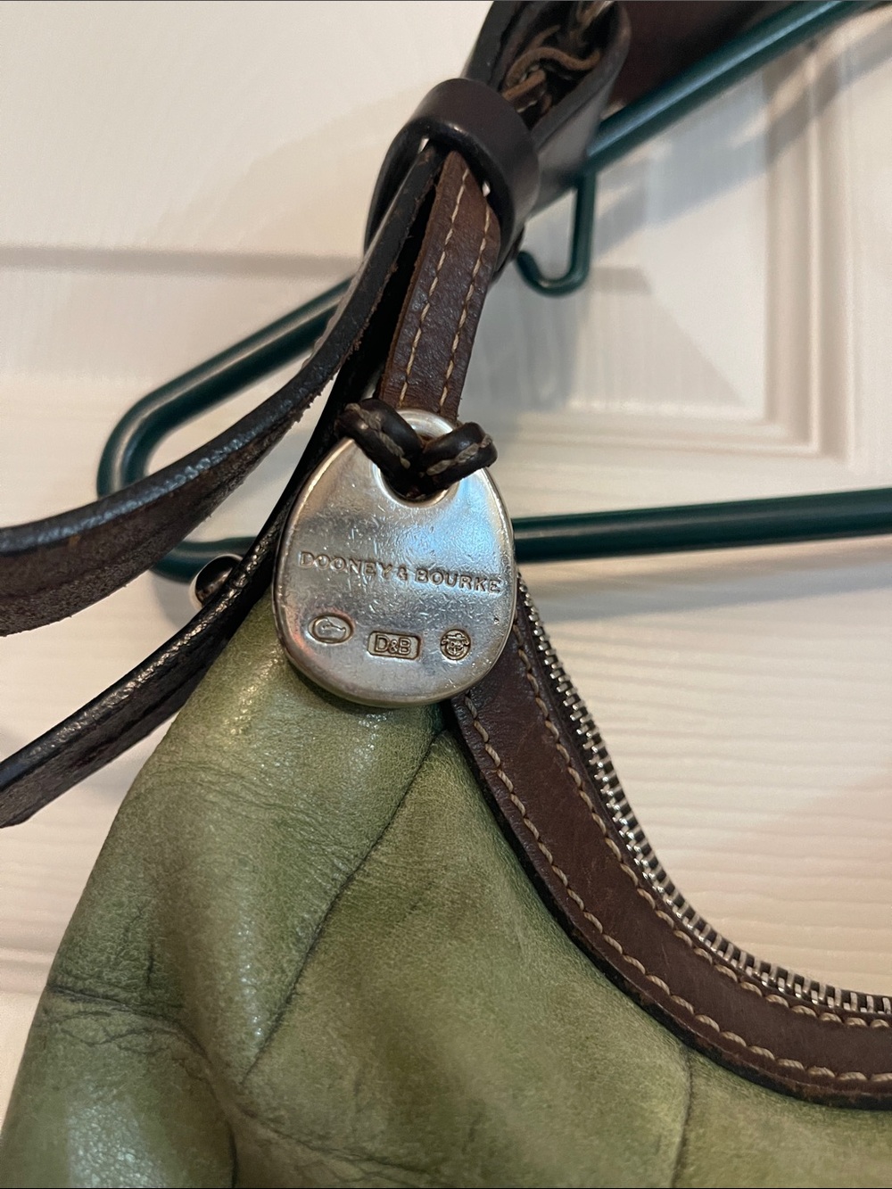 Dooney & Bourke Olive Green Croc-Embossed Leather Shoulder Bag with Brown Trim - Picture 4 of 10